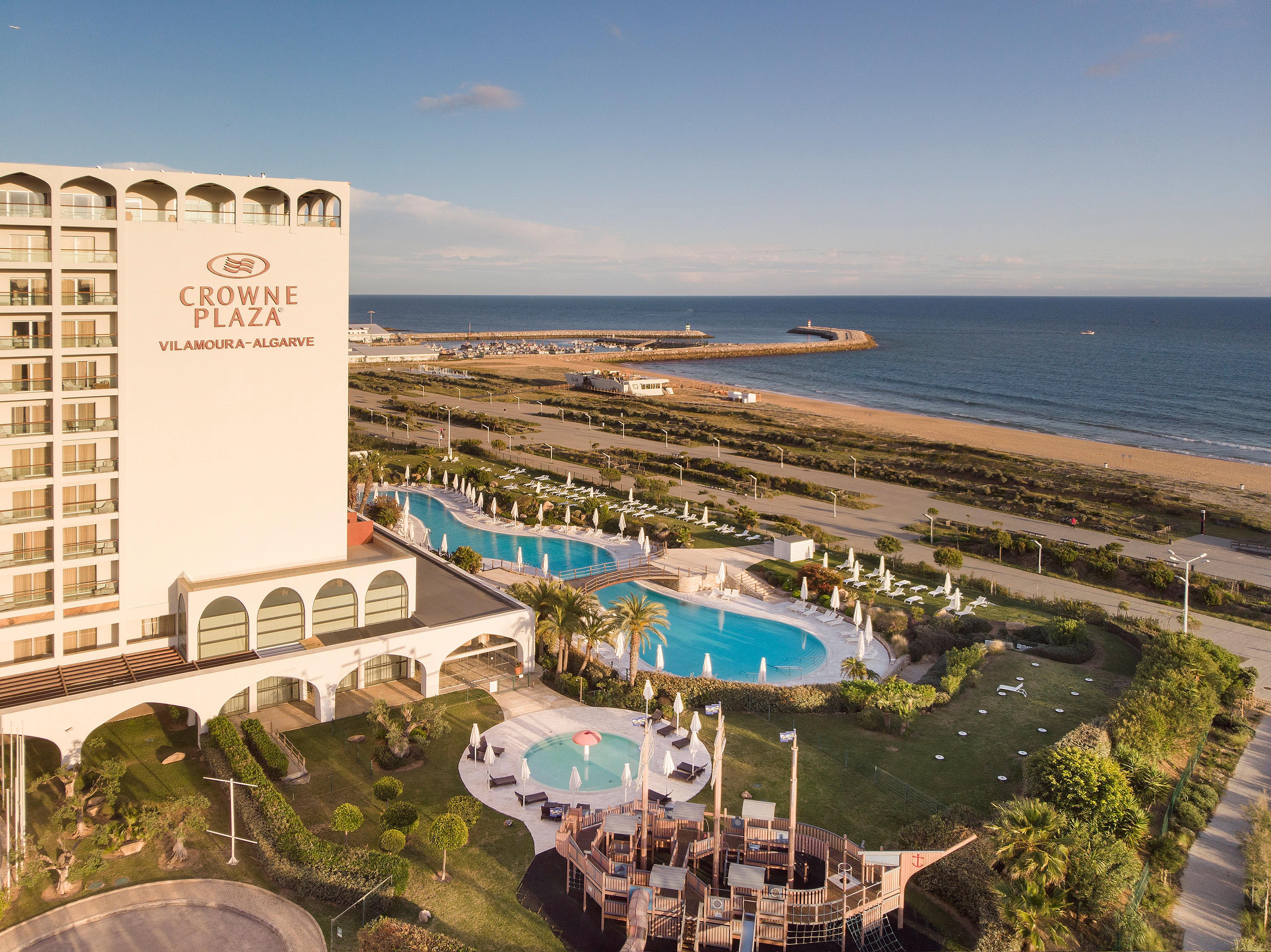 Crowne Plaza Vilamoura - Algarve By Ihg Bagian luar foto Crown Plaza Hotel