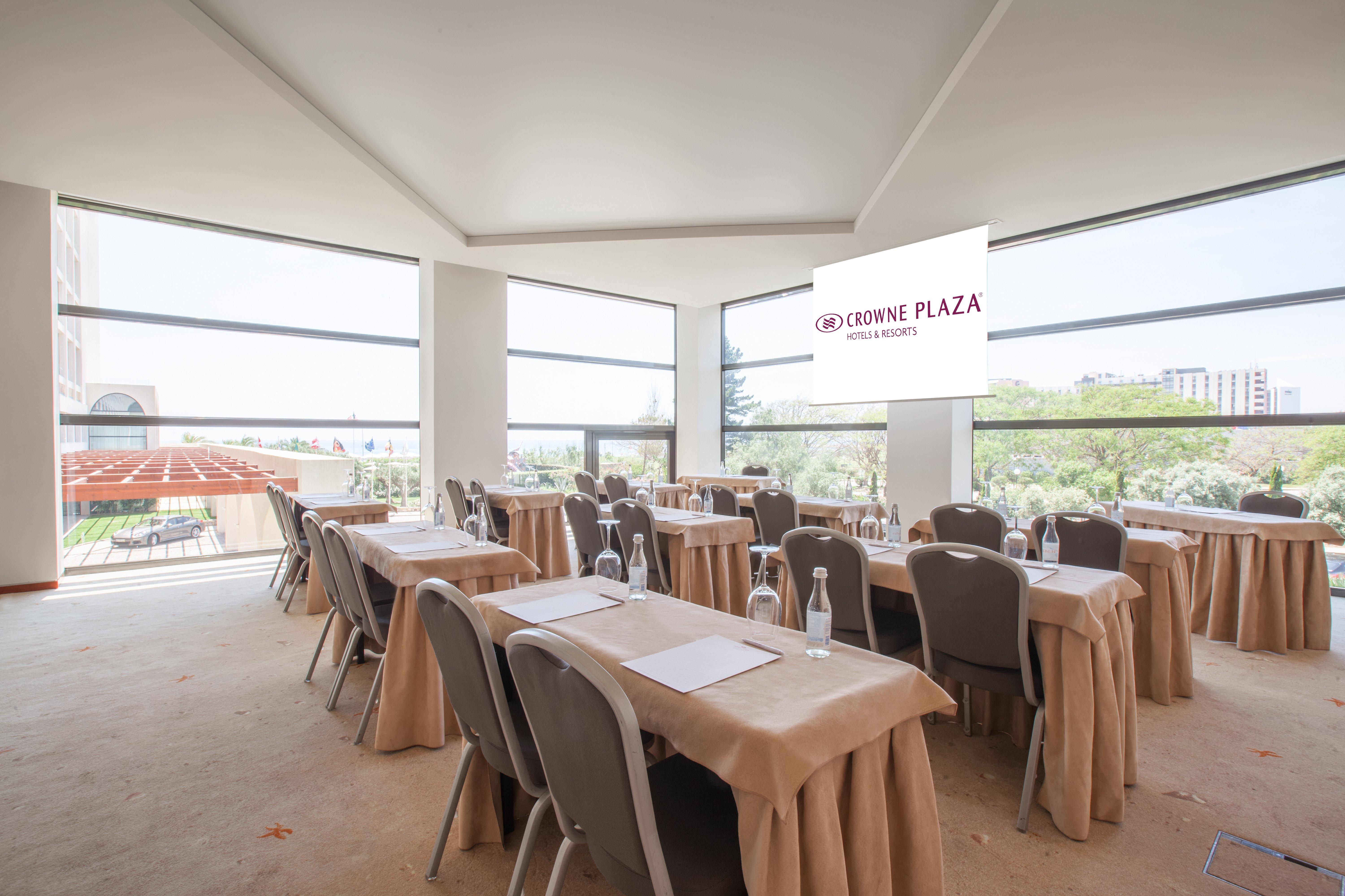 Crowne Plaza Vilamoura - Algarve By Ihg Bagian luar foto Meeting room